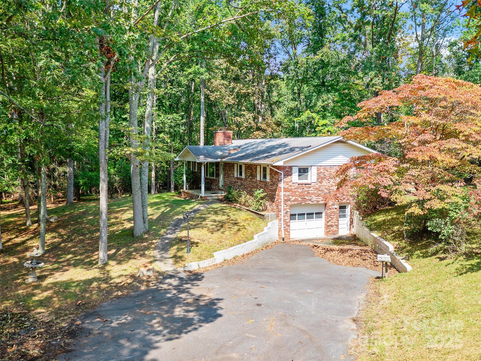 631 Macedonia Road