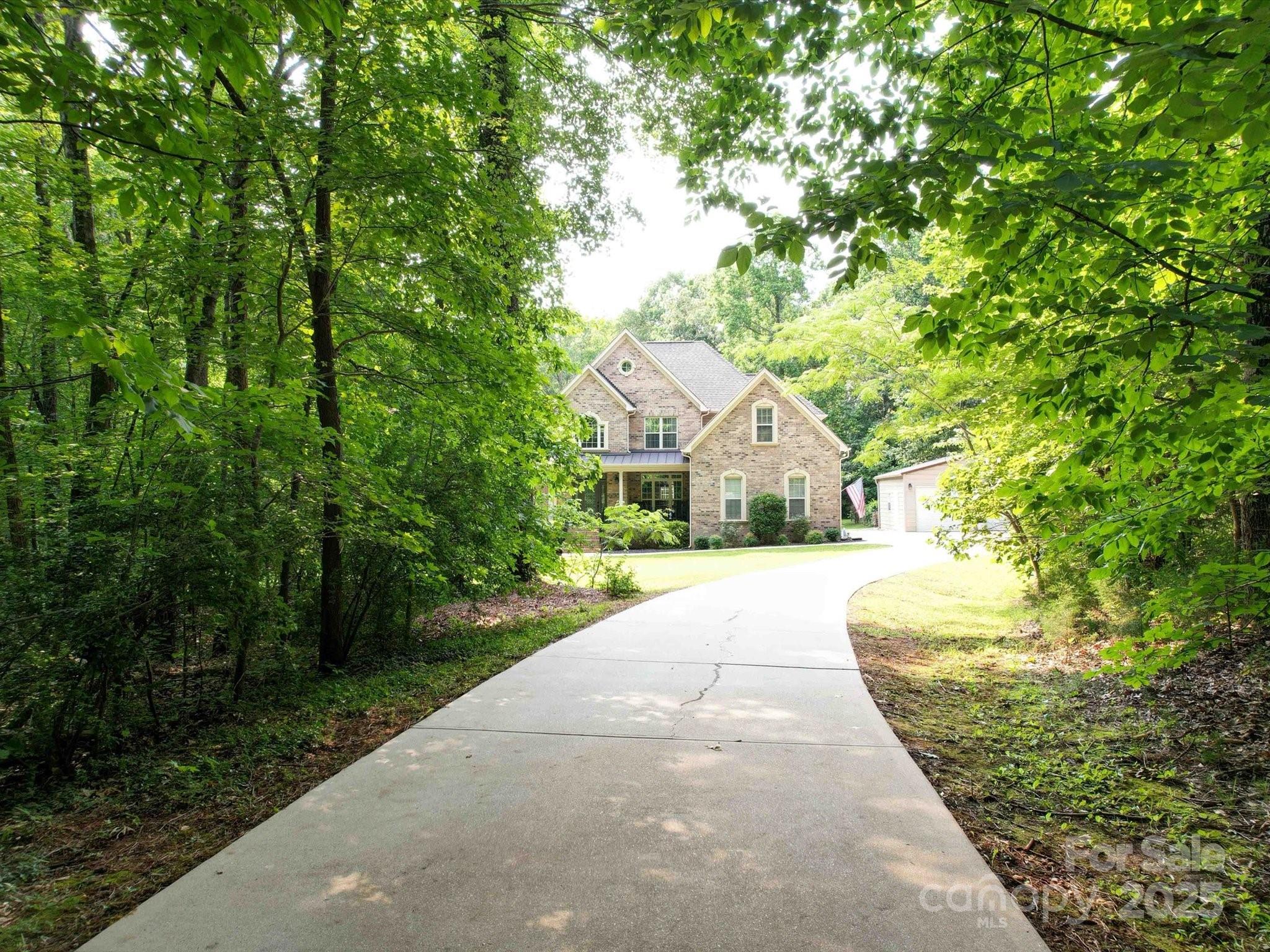 8101 Cane Pointe Lane