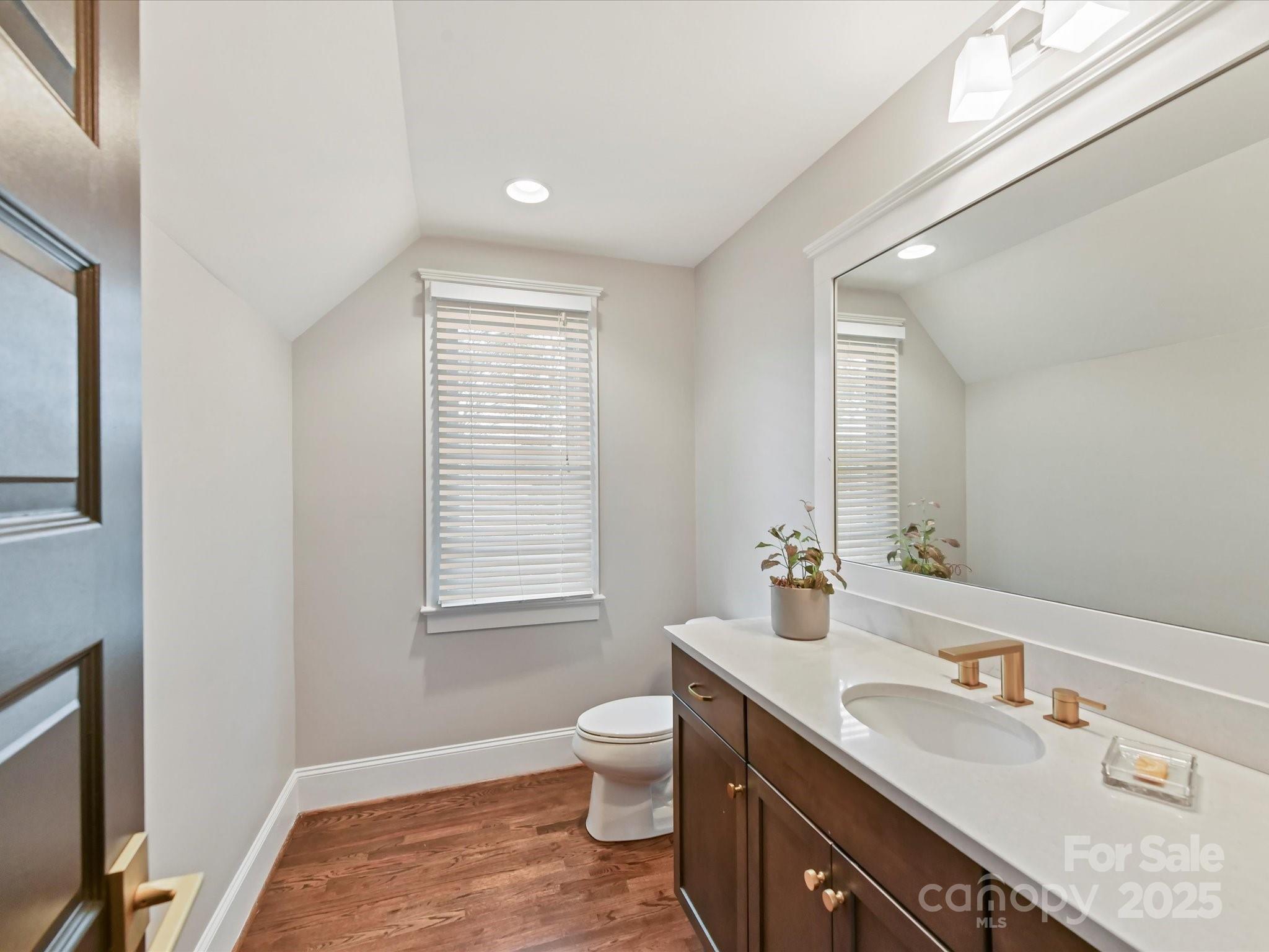 Elizabeth - Residential