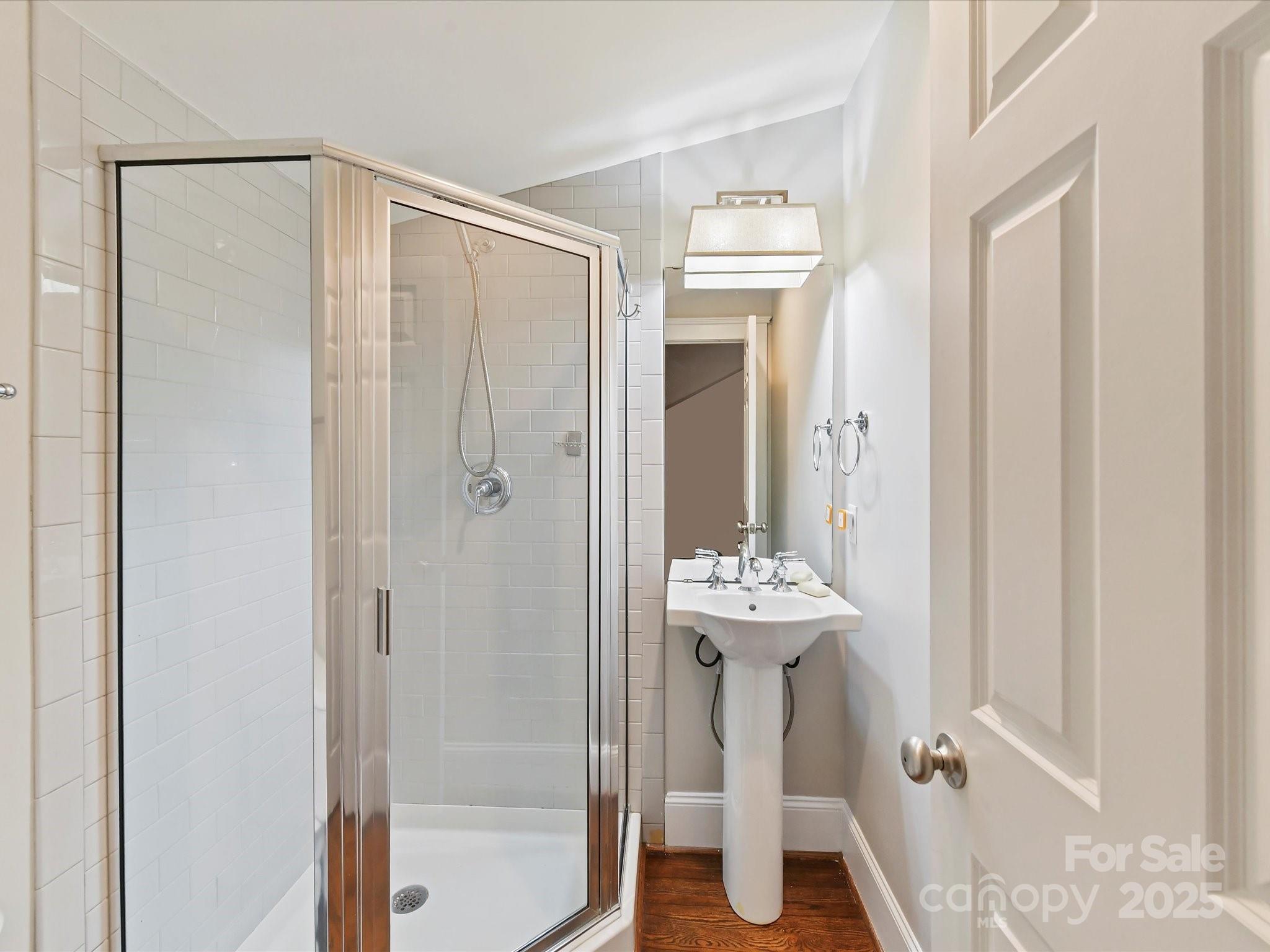 Elizabeth - Residential