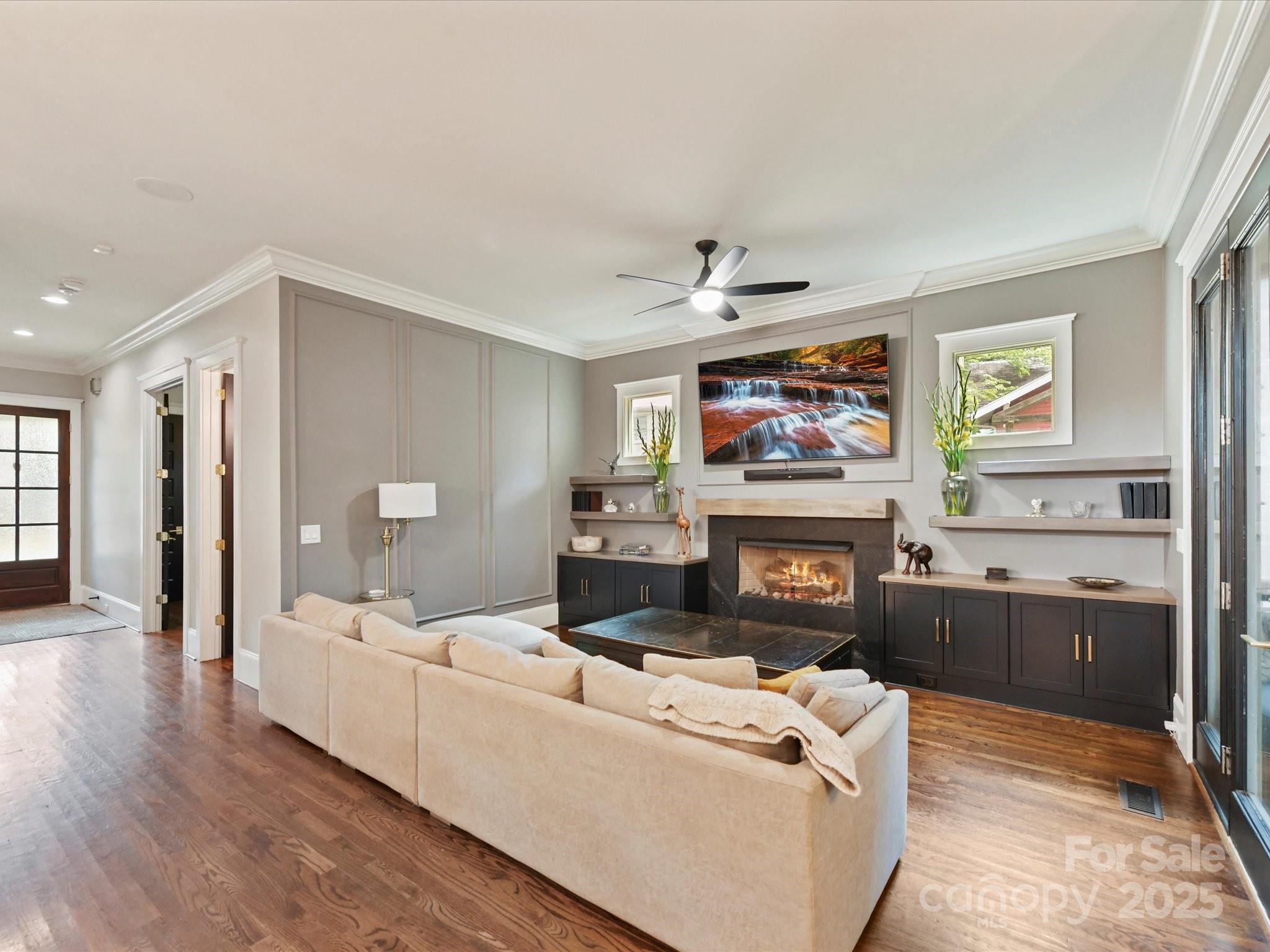 Elizabeth - Residential