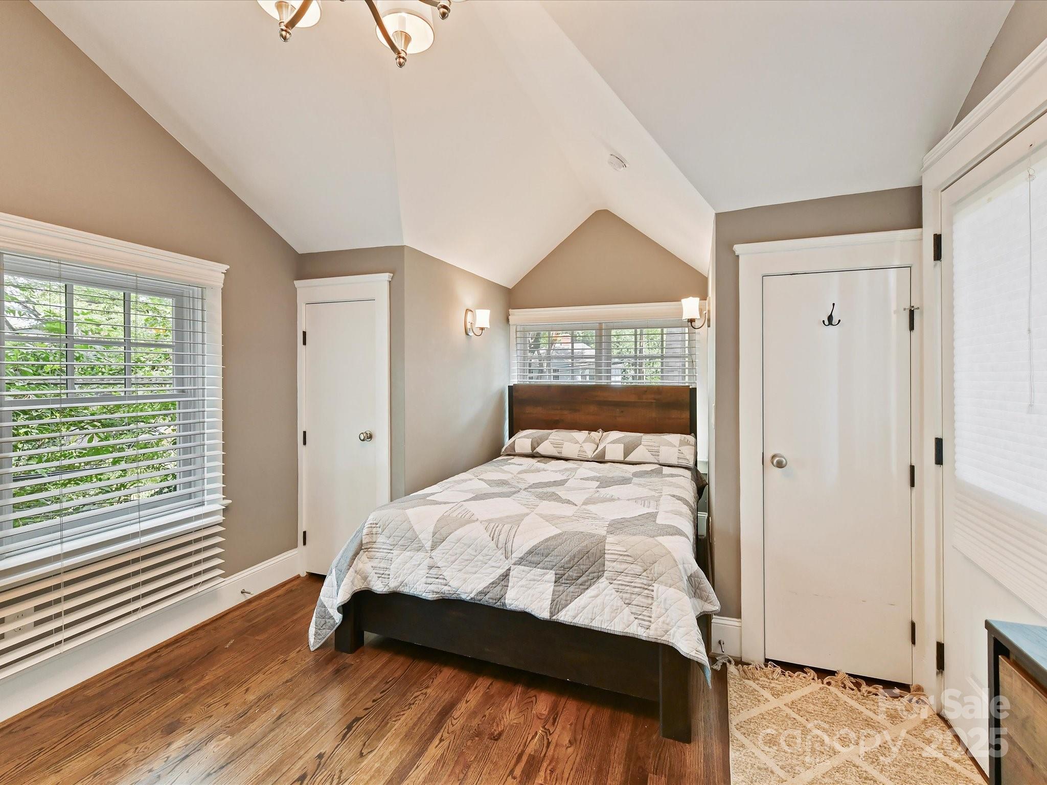 Elizabeth - Residential