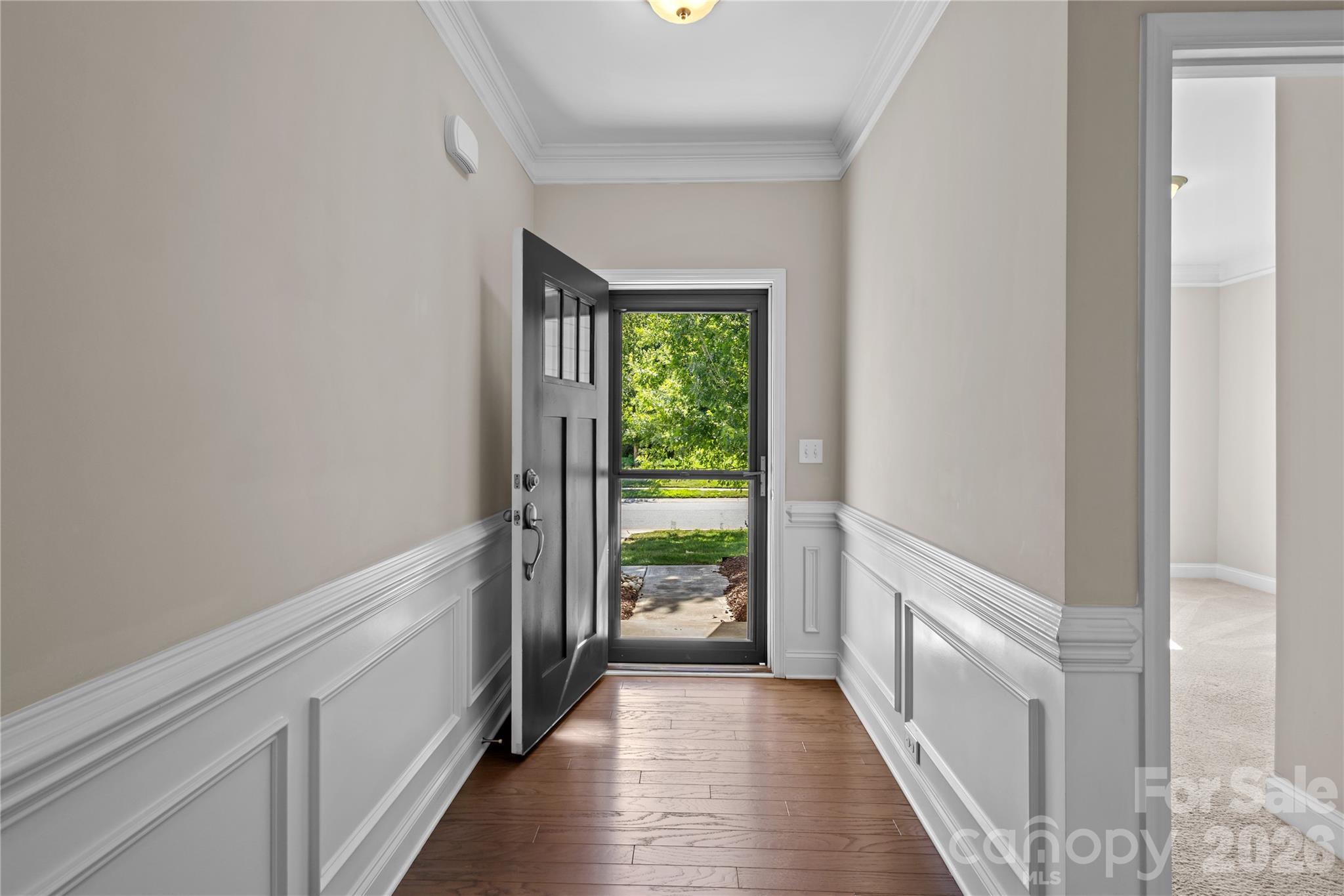2449 Seagull Drive