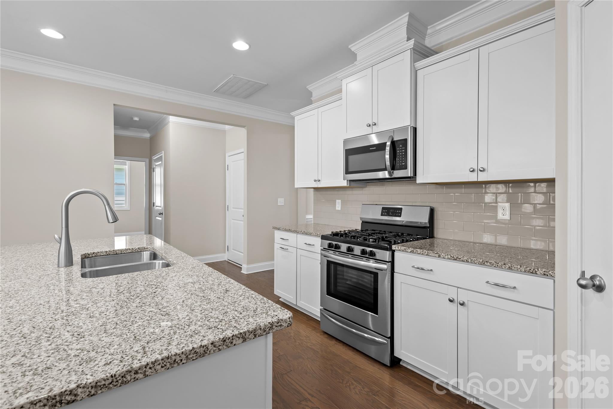2449 Seagull Drive