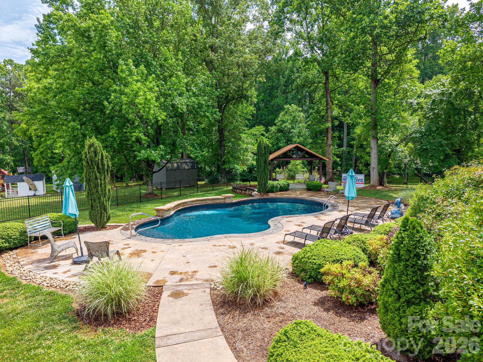 Huntington Farms - Residential
