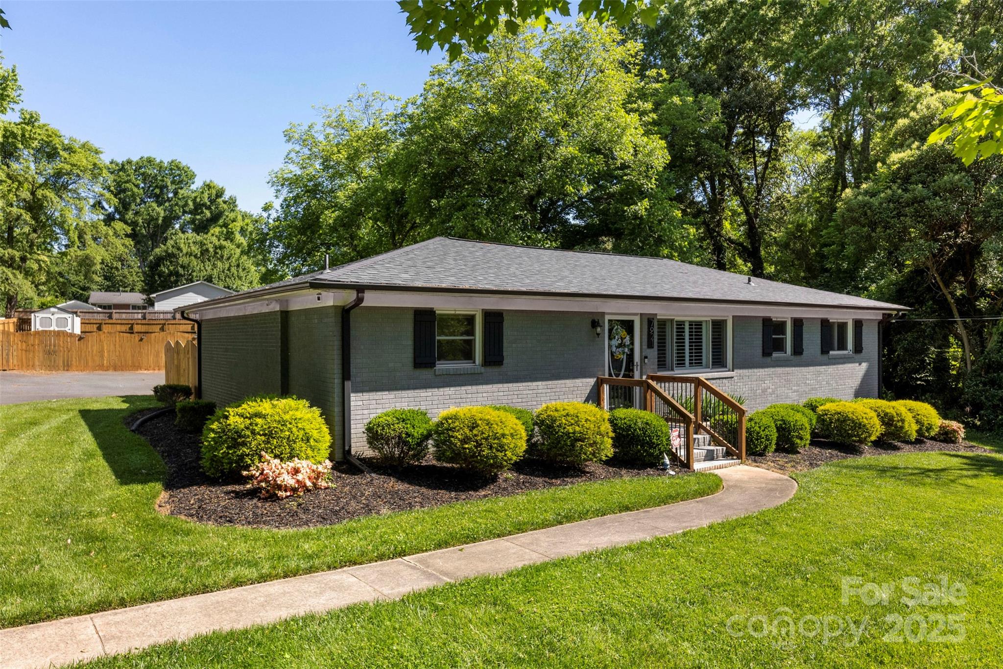 7921 Willhill Road