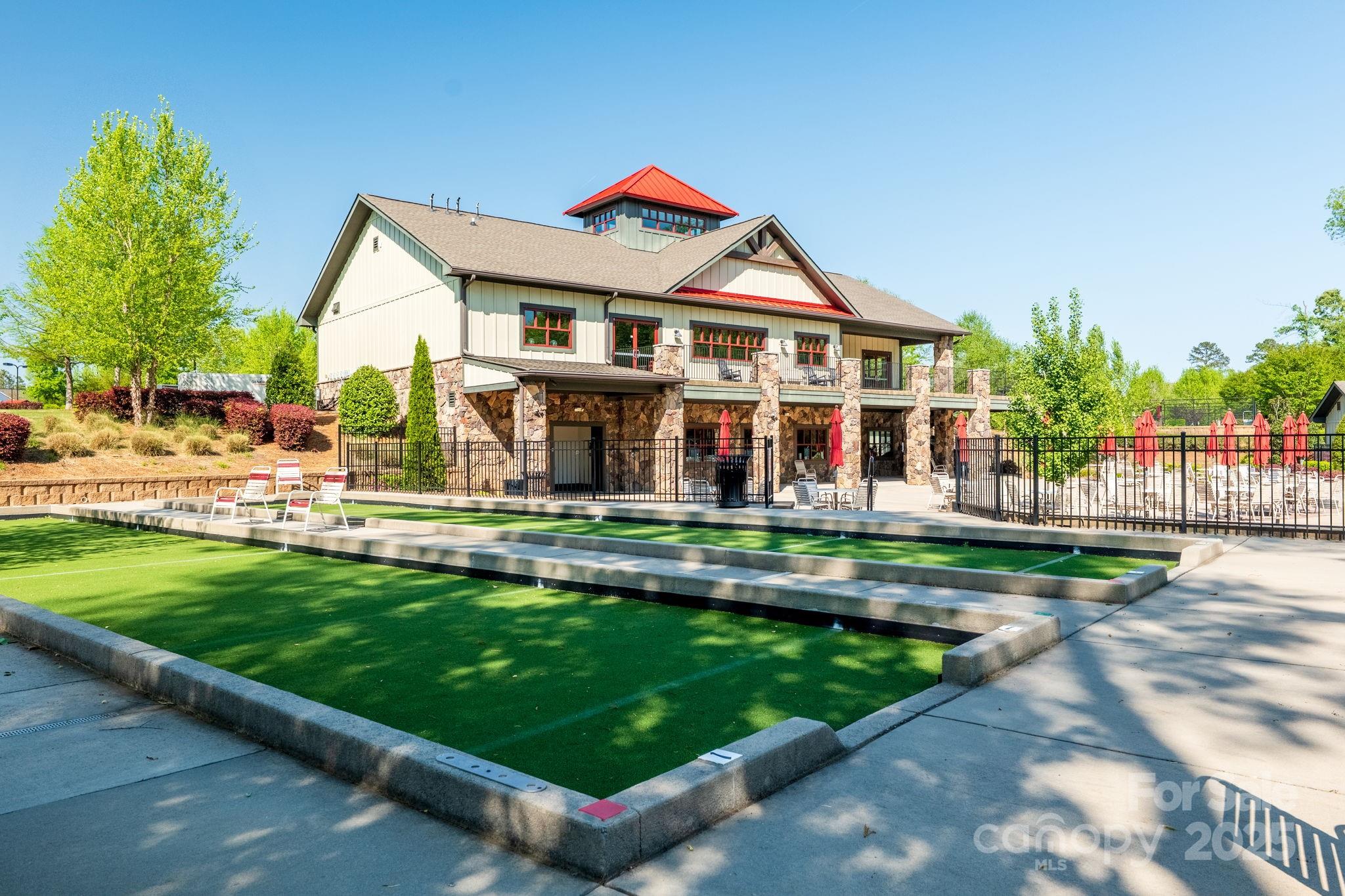 Tree Tops - Residential