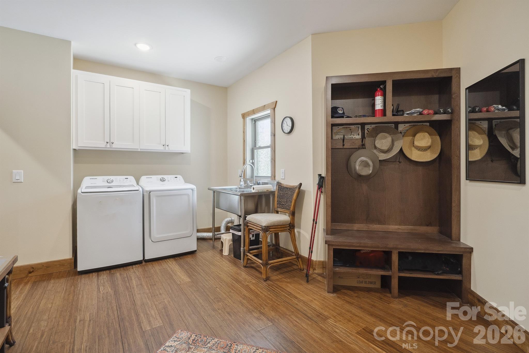 Henrys Glen - Residential