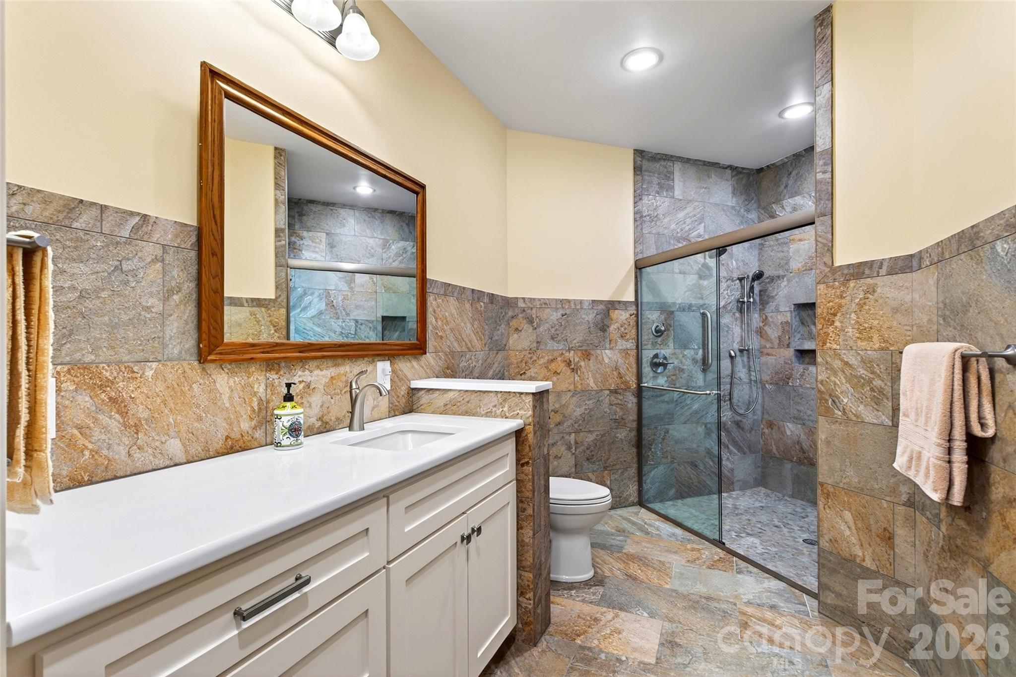 Henrys Glen - Residential