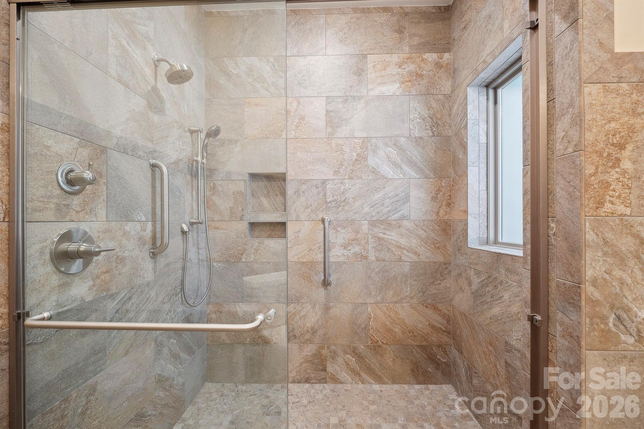 Henrys Glen - Residential