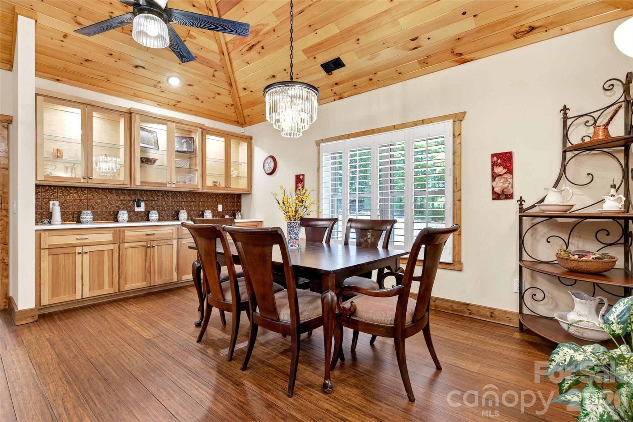 Henrys Glen - Residential