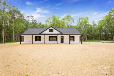 A home in Clover