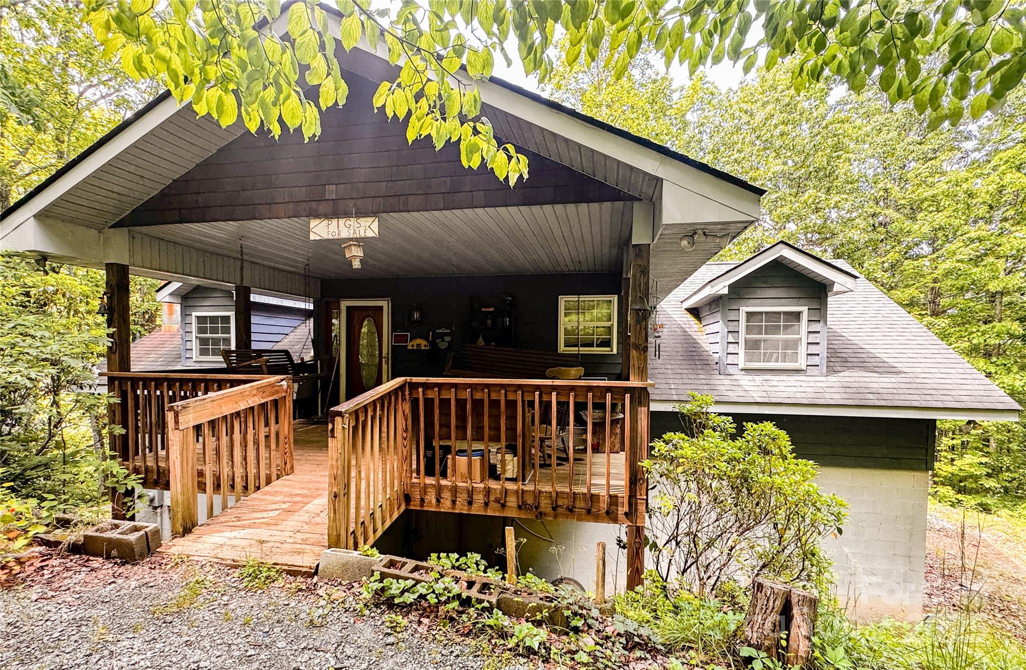60 Mountain Page Road