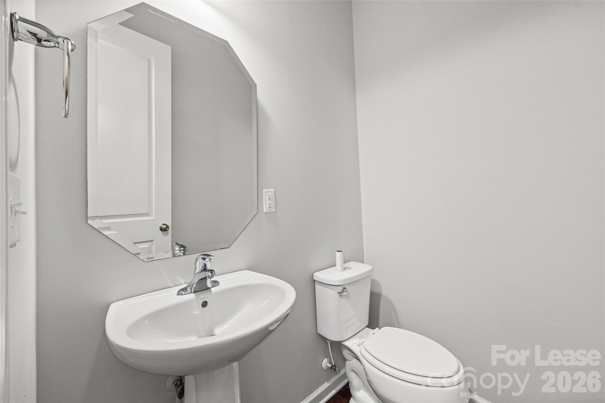 Ayrshire Townhomes - Residential Lease