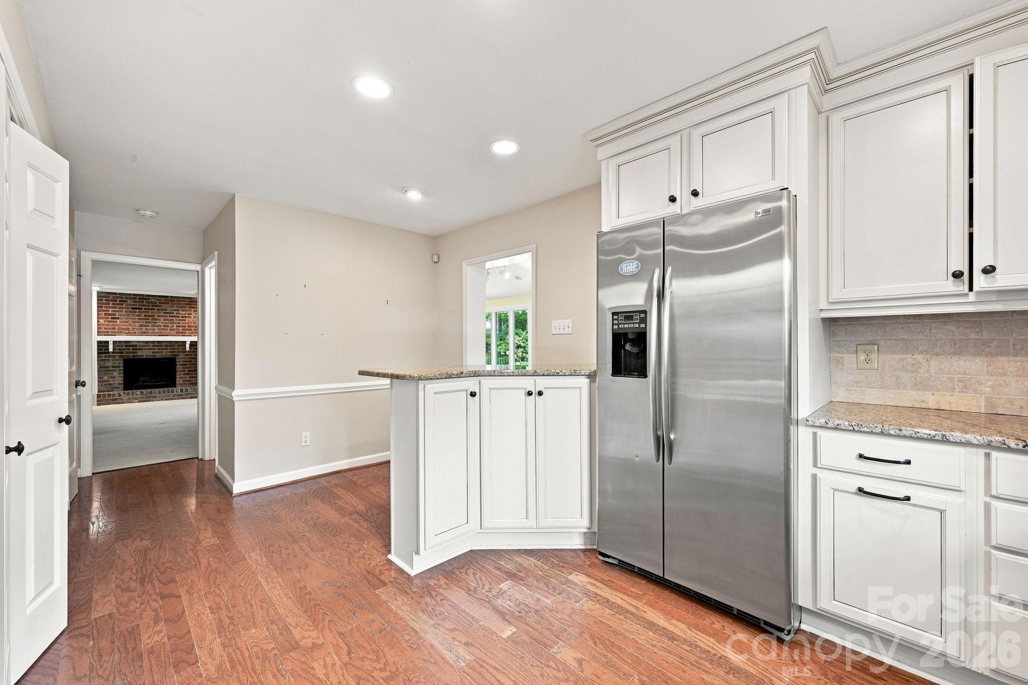 3528 Broadfield Road