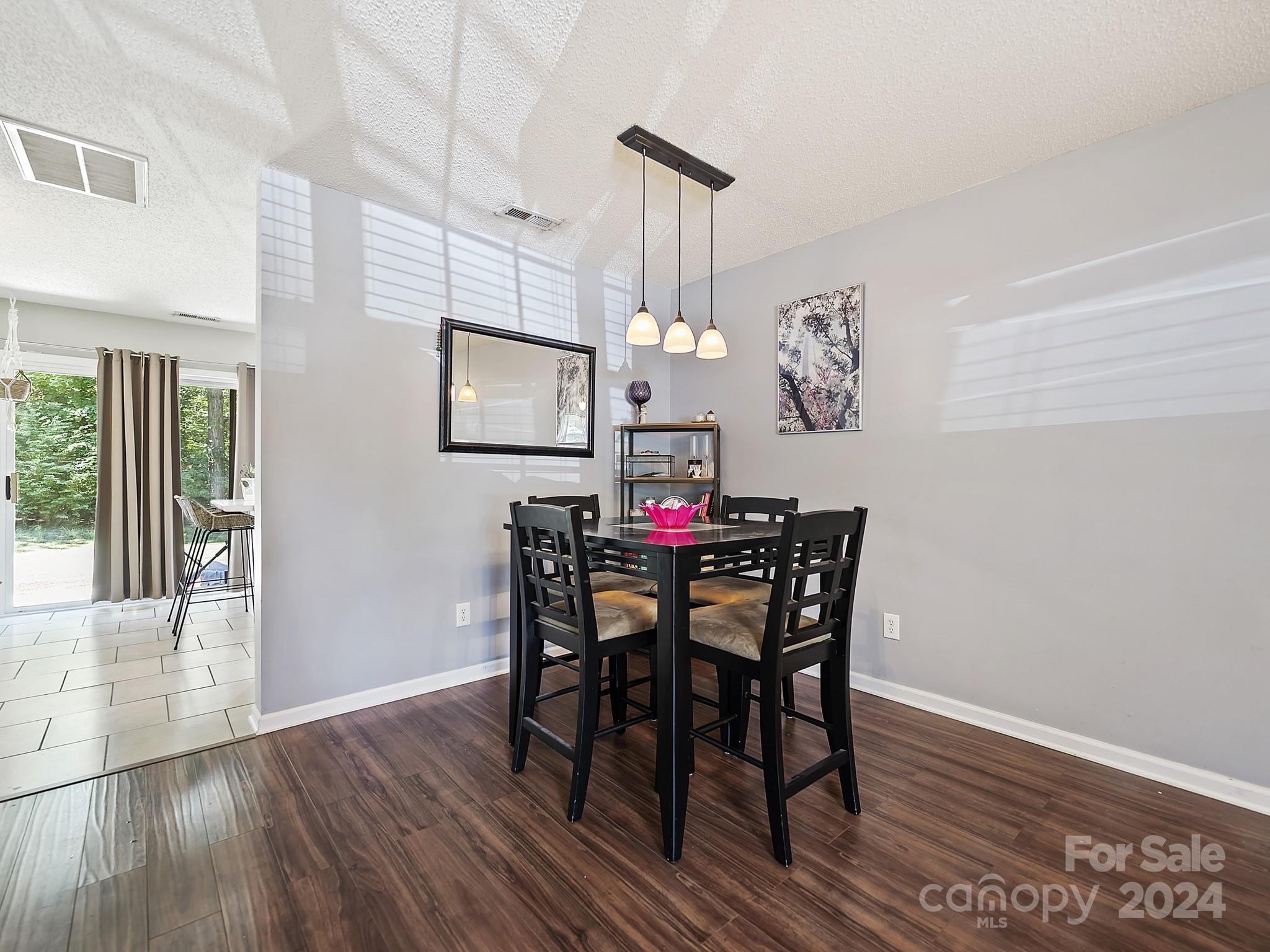 Windsor Trace - Residential