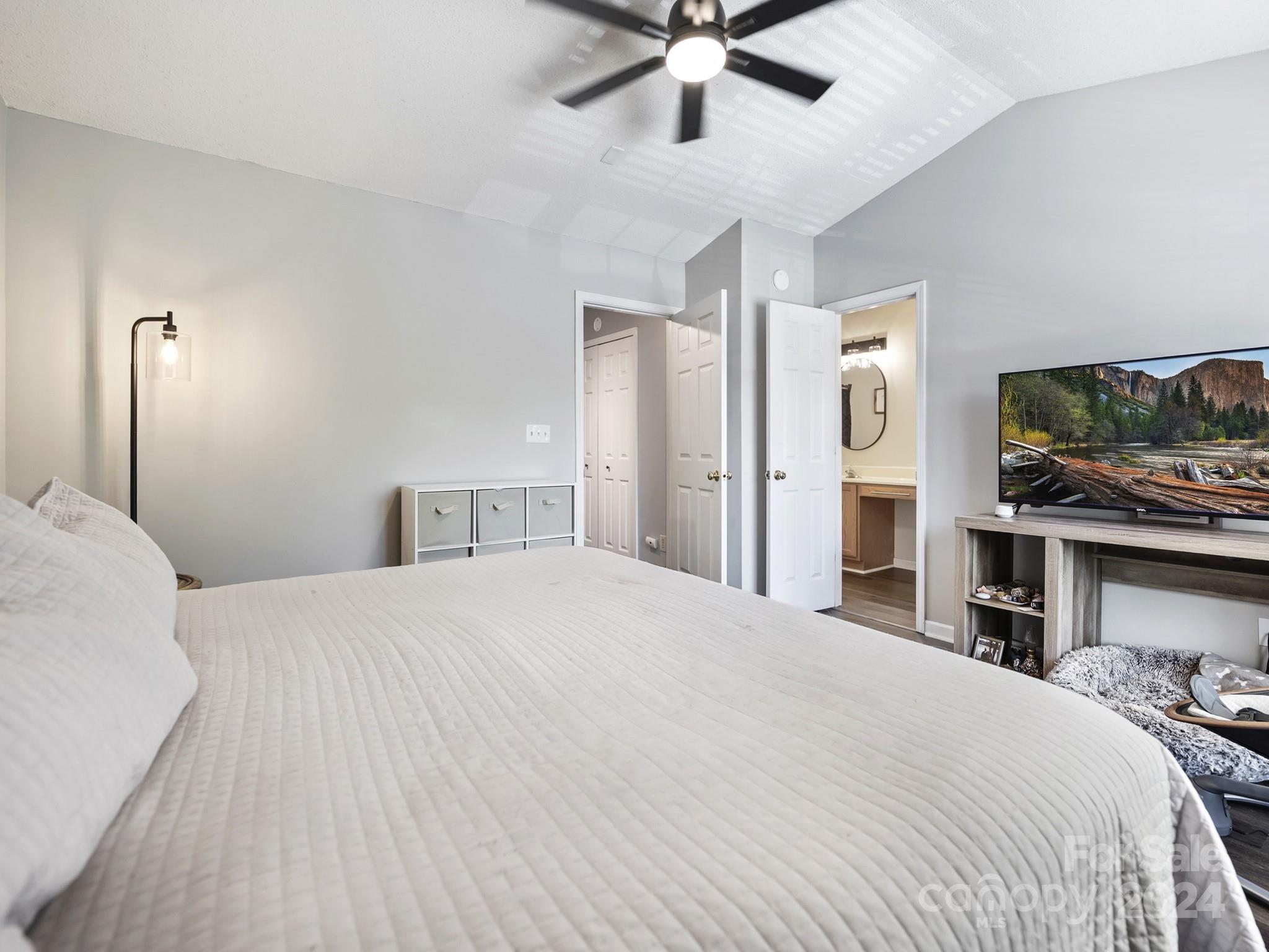 Windsor Trace - Residential