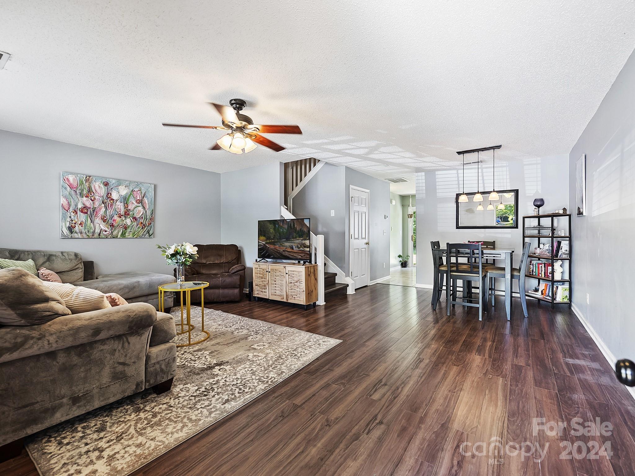 Windsor Trace - Residential