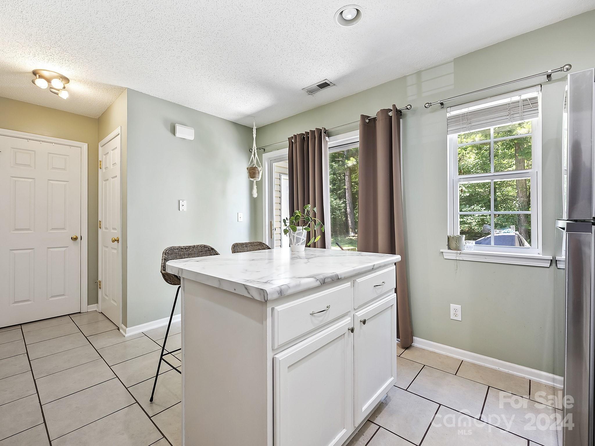 Windsor Trace - Residential