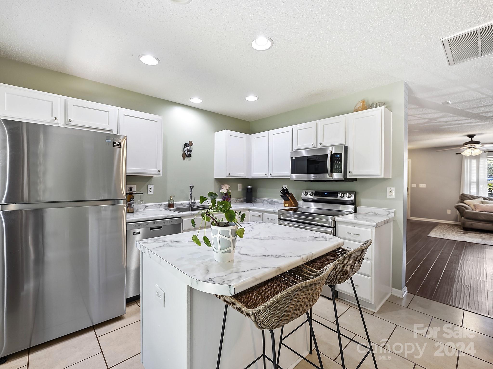 Windsor Trace - Residential