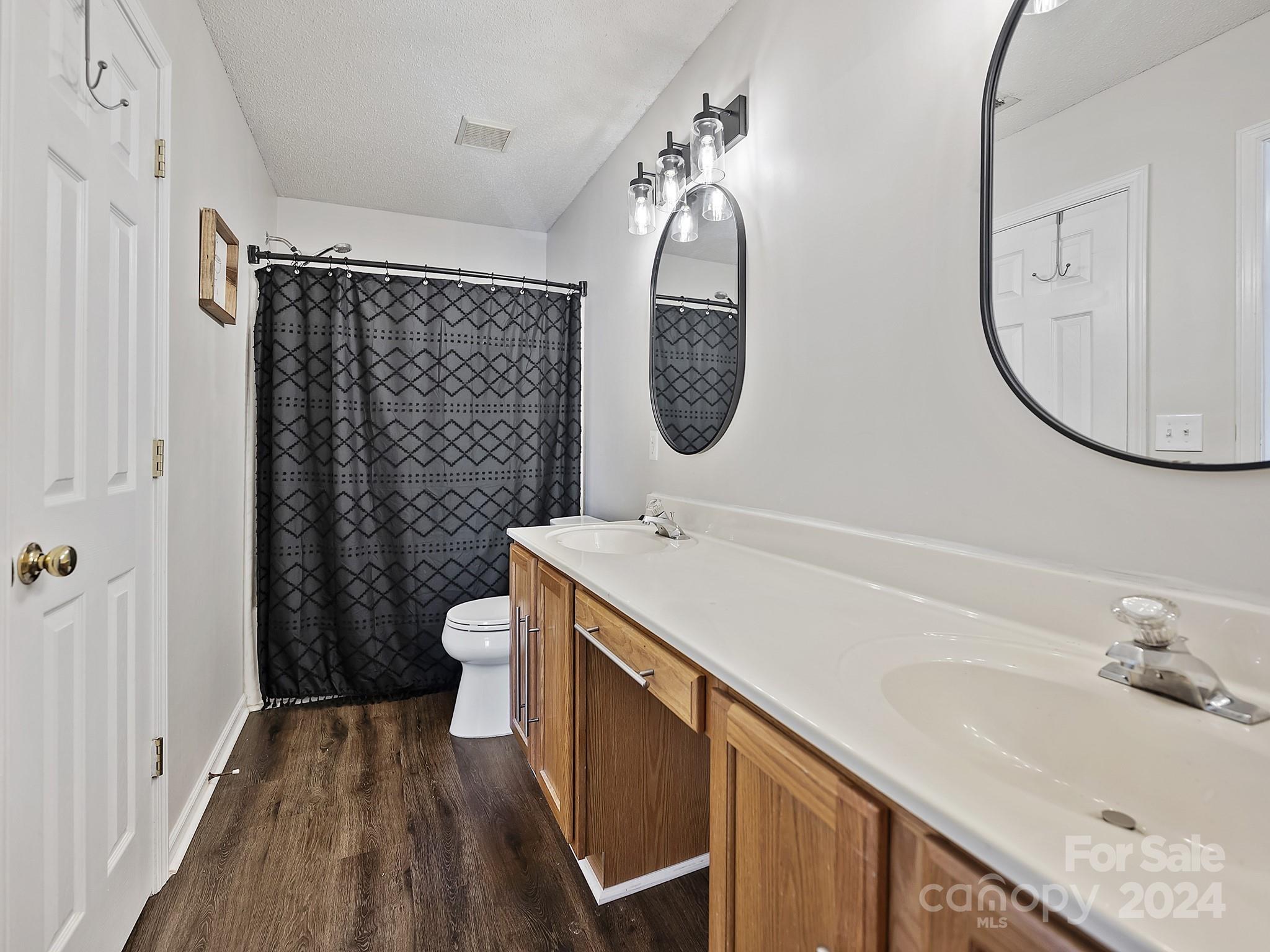 Windsor Trace - Residential