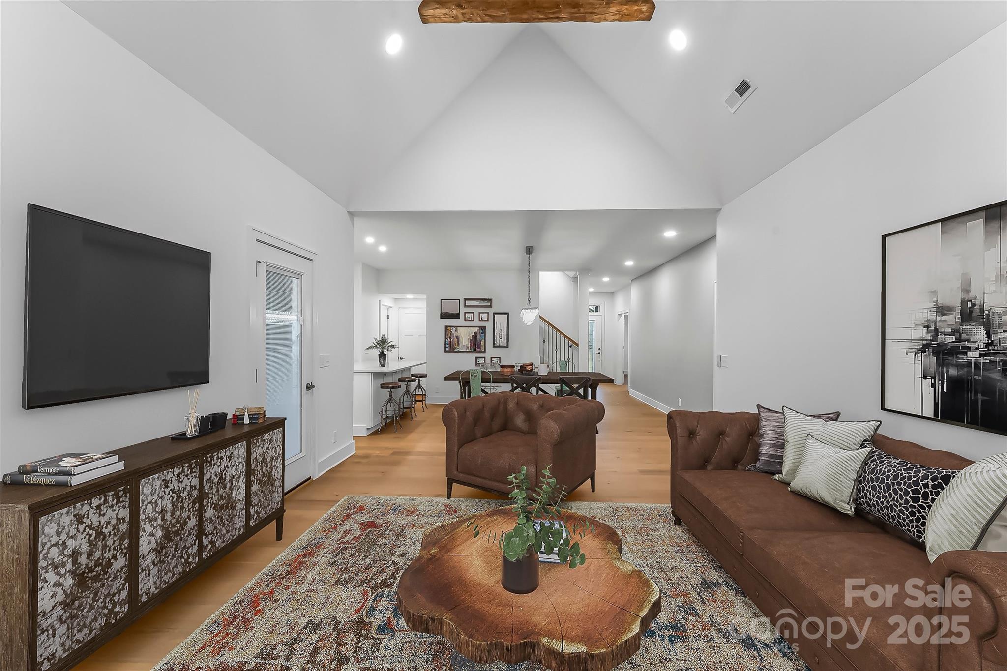 241 Millbrae Loop