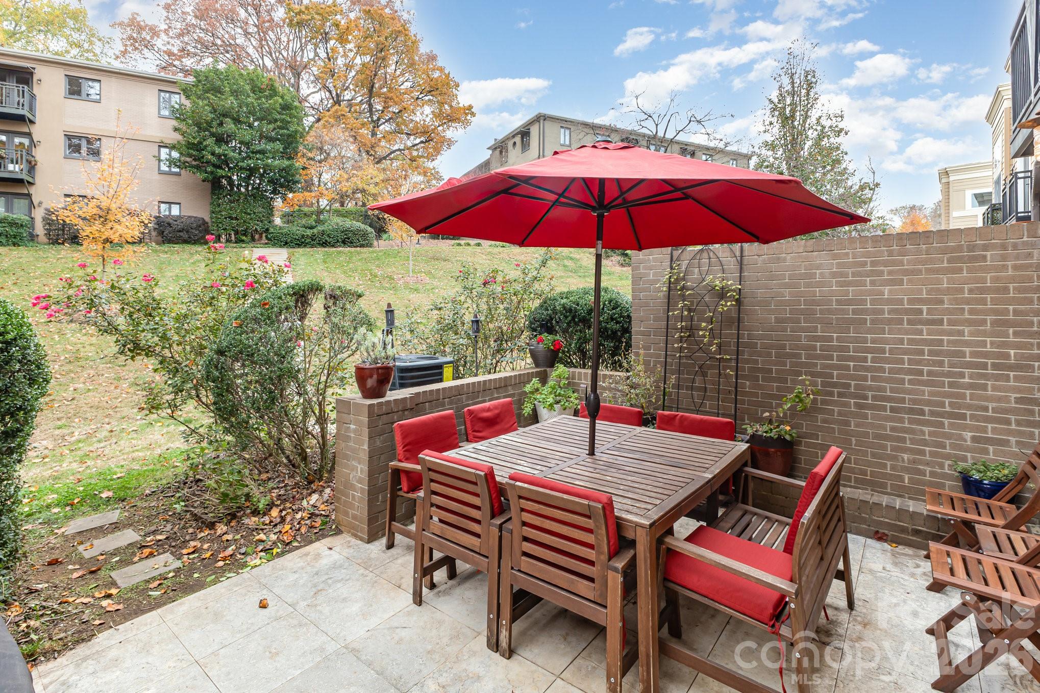 Elizabeth - Residential