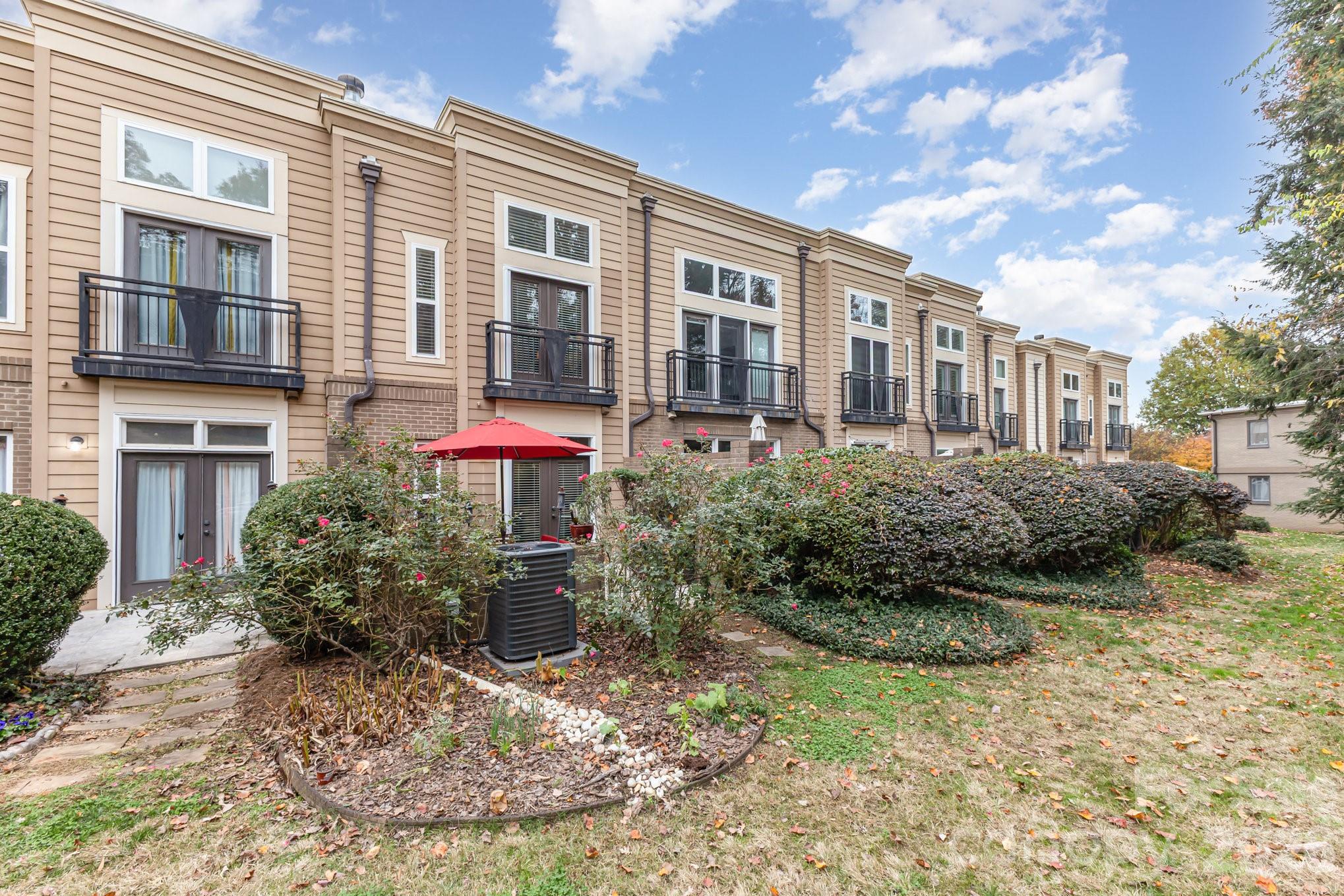 Elizabeth - Residential