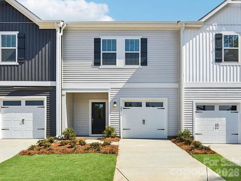 3121 Ophelia Alley Charlotte NC 28213