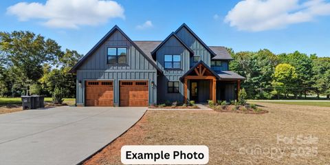 1021 Harrogate Drive Bessemer City NC 28016