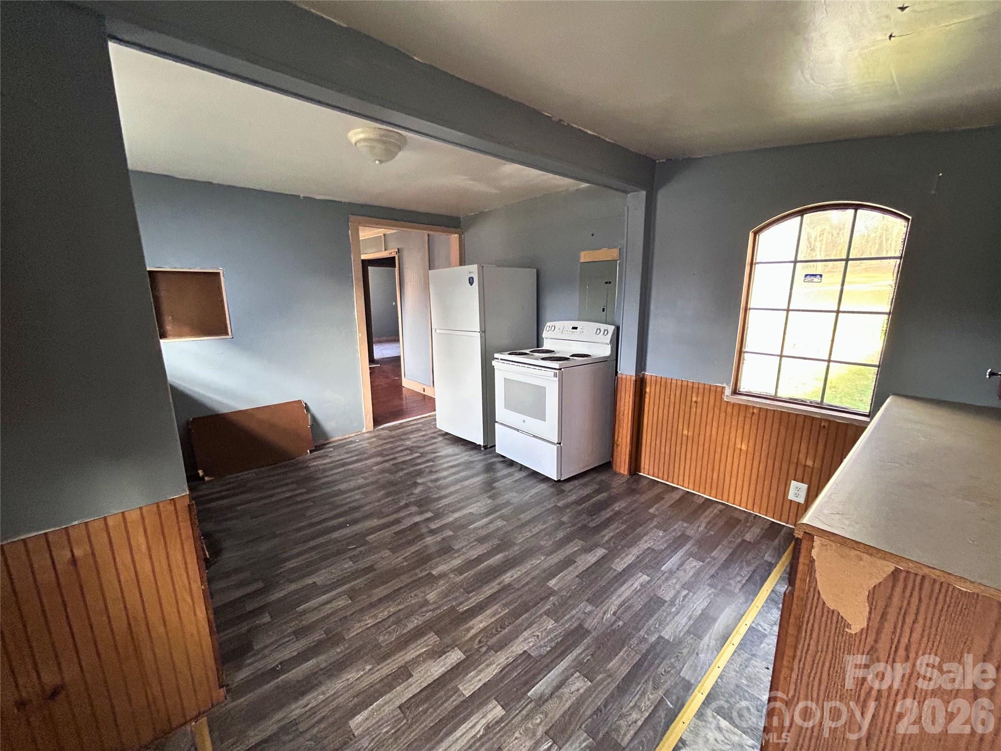 1409 Laboratory Road