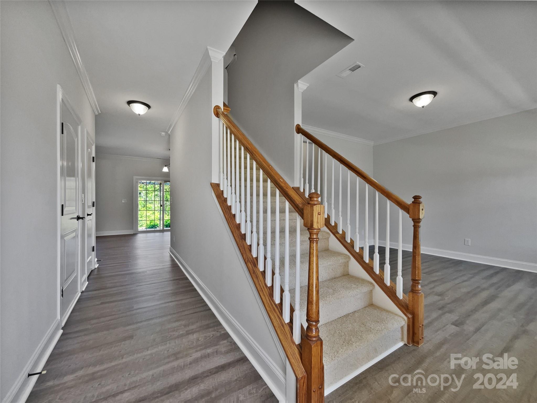 Highland Creek - Residential