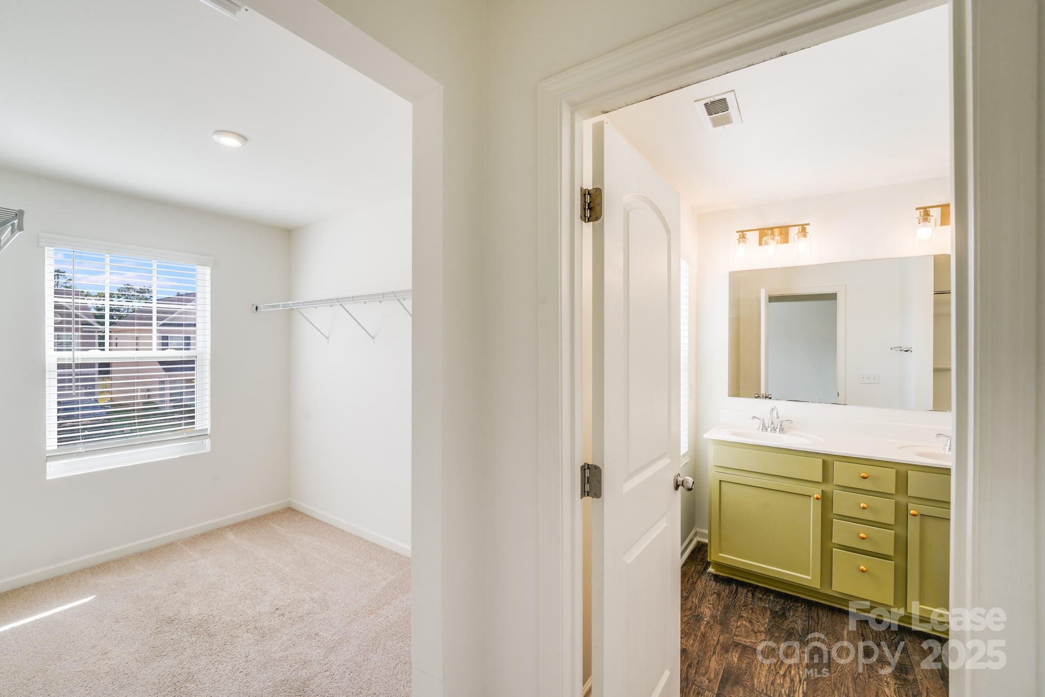 Fox Creek - Residential Lease