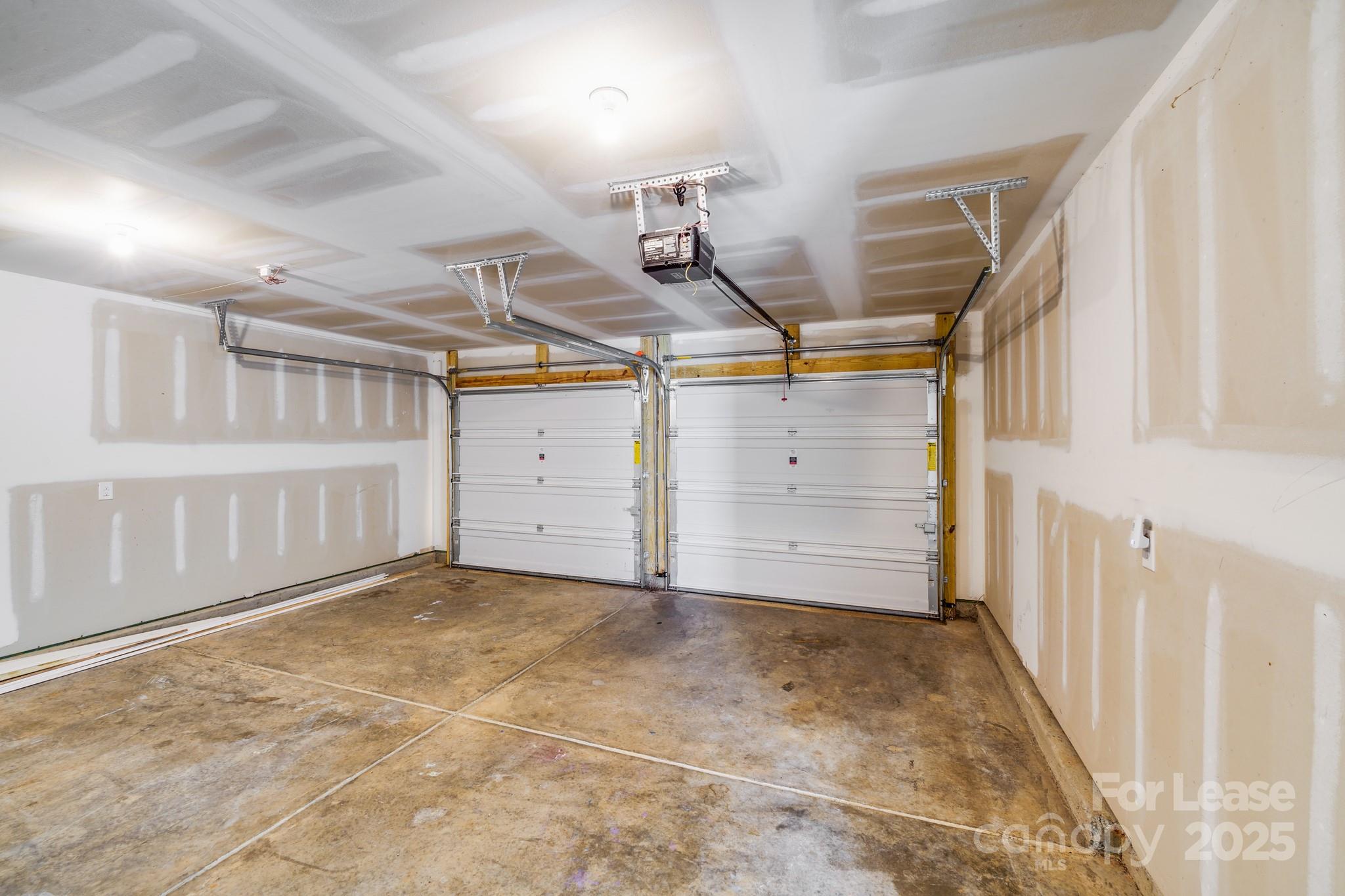 Fox Creek - Residential Lease