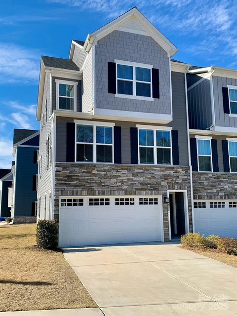 2005 Dornoch Road Tega Cay SC 29708