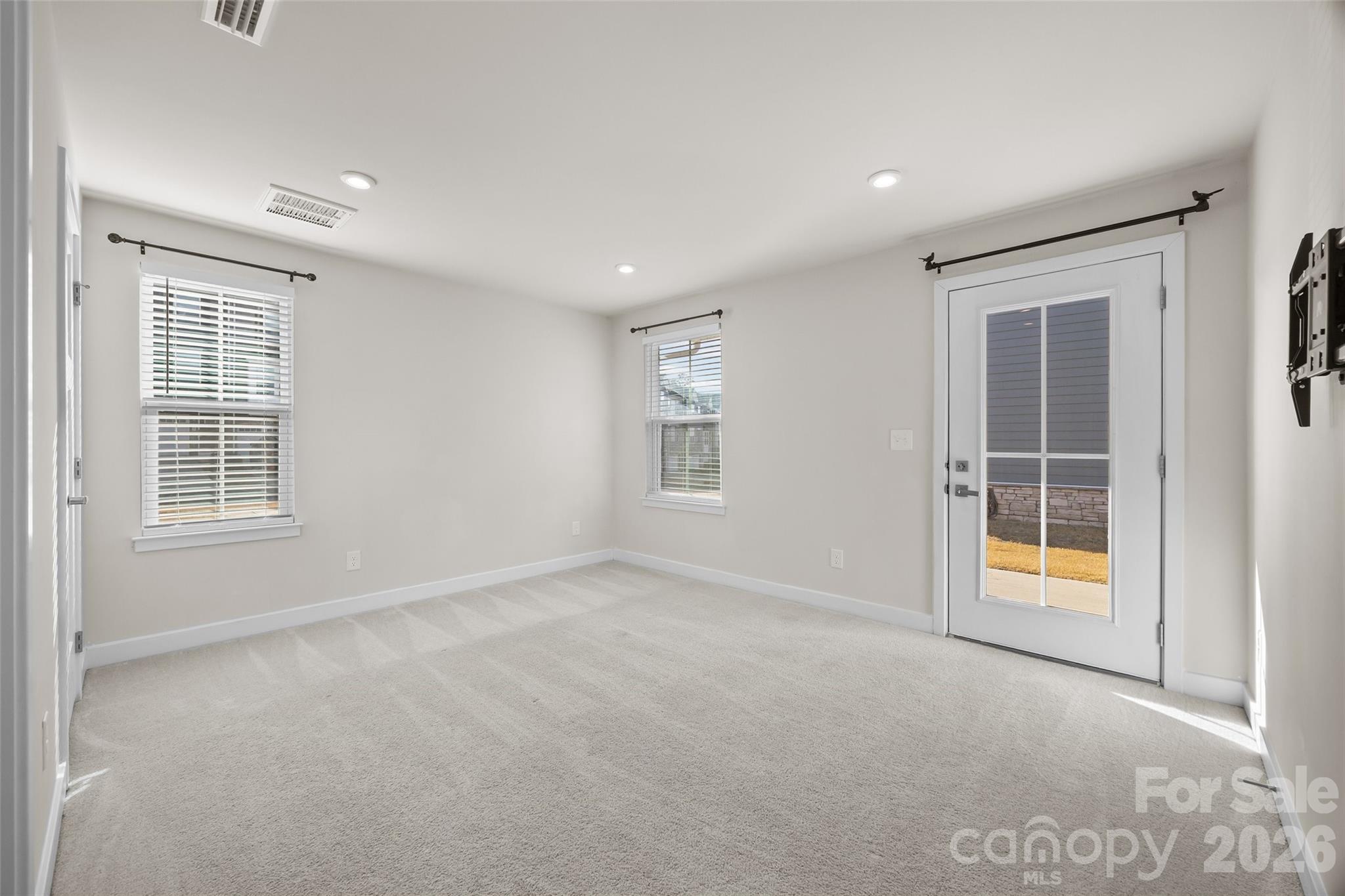 Trinity Townes - Residential