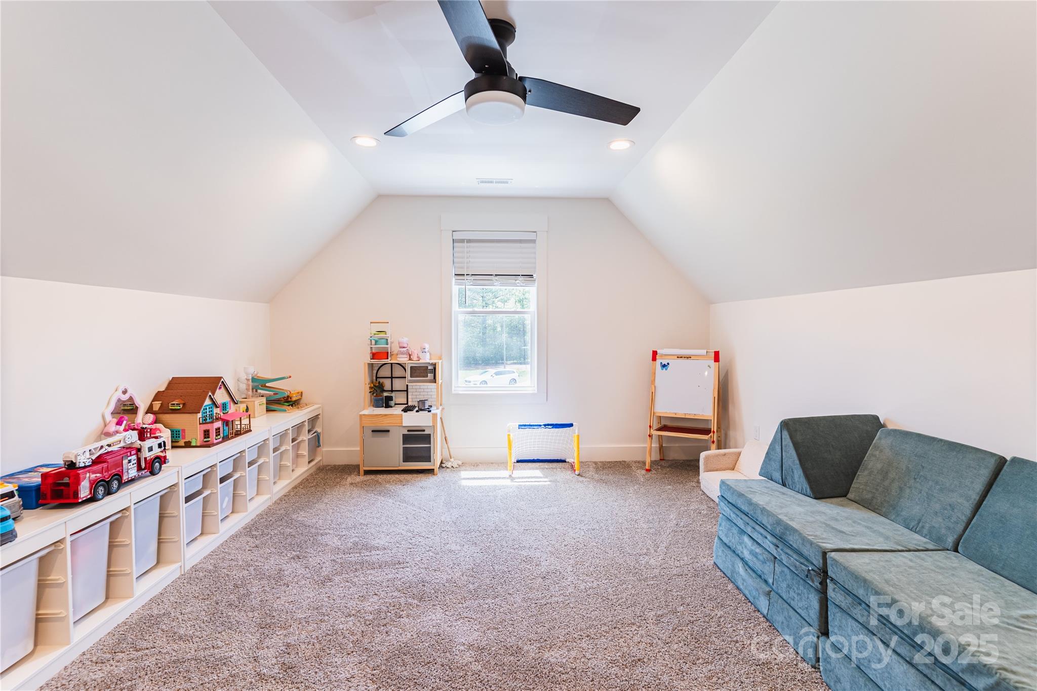 Pipers Ridge - Residential