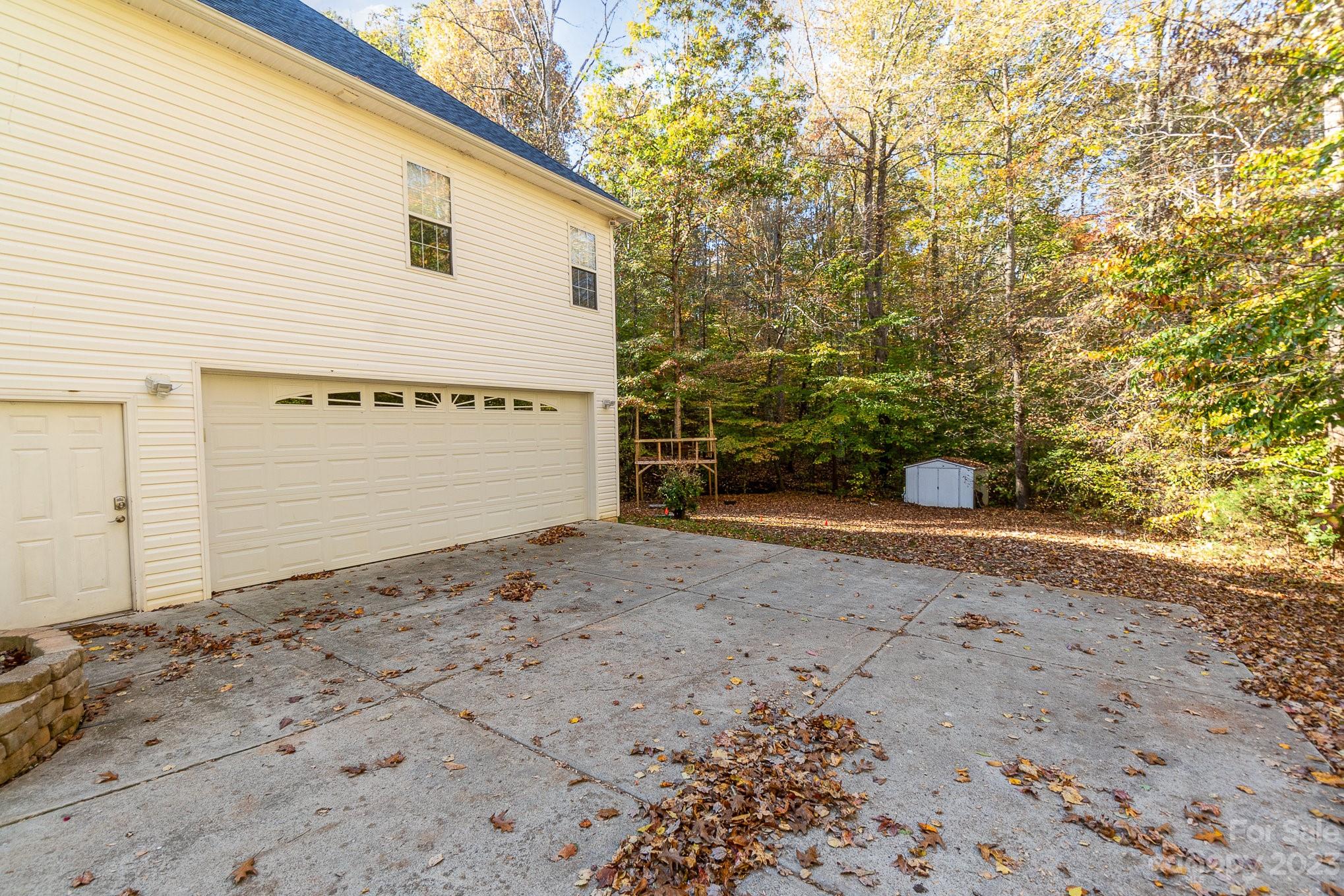 Meadow Glen - Residential