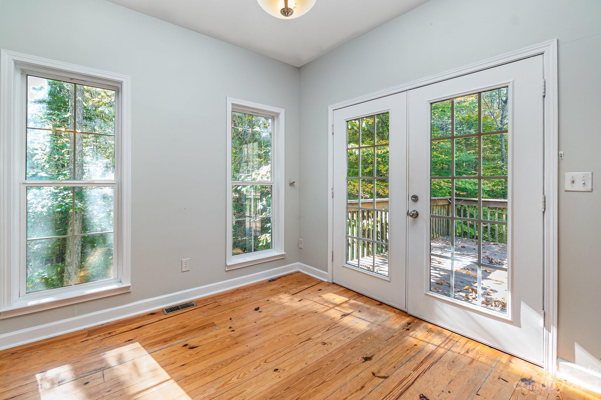 Meadow Glen - Residential