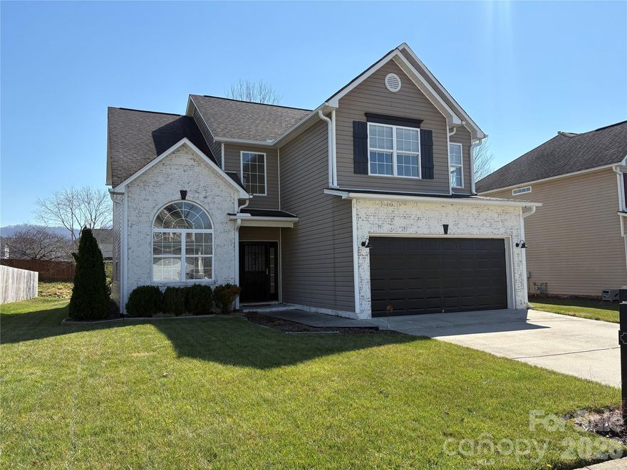 Nestled in the beautiful Cove, surrounded by picturesque farmlands, rolling hills, and serene landscapes, this stunning home offers the perfect blend of comfort and modern style.
Featuring 3 spacious bedrooms and 2.5 bathrooms, the layout is both functional and inviting. The primary bedroom offers a spacious arrangement with ample space for furniture and a sitting area with beautiful natural light, perfect for reading. The ensuite bathroom features a charming farmhouse-style vanity with dual sinks and upgraded lighting, and a new shower door that worth together to enhance the space's modern appeal. The layout also features a walk-in closet and a water closet, offering both comfort and privacy. The spare bedrooms offer comfortable spaces with well-appointed storage spaces. While one features luxury vinyl flooring, the other is complete with plush carpet and a private hallway which leads directly to the Jack and Jill bathroom, adding both convenience and a sense of separation.
Downstairs, you’ll find an office space that is bright and inviting, designed to inspire productivity and comfort. Large windows flood the room with afternoon sunlight, creating an energizing atmosphere. Whether you're working from home, tackling creative projects, or enjoying a quiet place to read, this space offers the perfect balance of functionality and tranquility. The kitchen is a true highlight, boasting stainless steel appliances, beautiful granite countertops, and stylish two-toned cabinetry that perfectly balances warm and cool design elements. Step outside to a charming backyard designed for relaxation & gatherings, featuring two wood decks and a wooden privacy screen that creates a cozy, secluded atmosphere.
Since 2019, the home has been completely remodeled with thoughtful upgrades throughout; including luxury vinyl flooring, carpet, & tile that add both durability and elegance. An open-concept layout creates a seamless flow between living spaces, making it perfect for entertaining. The main level includes an office area, dining room, and laundry room for added convenience. The bathrooms have all been tastefully updated with upgraded vanities & light fixtures. A new HVAC system, installed in 2020, ensures year-round comfort. The attached 2-car garage is equipped with a built-in workbench and storage shelves, perfect for projects and organization.
This home offers the perfect combination of modern updates, thoughtful design, and a peaceful setting; ready for you to move in and enjoy.