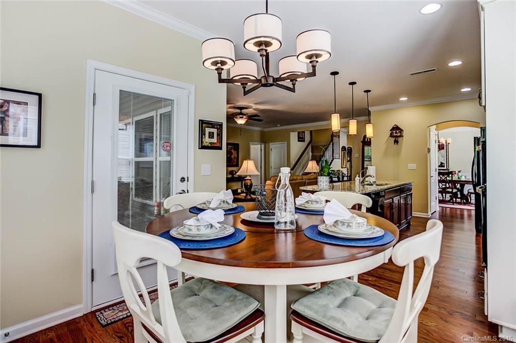 Lake Ridge - Residential