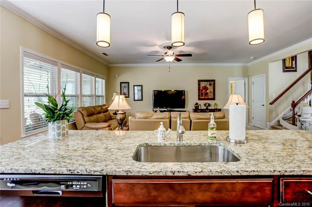 Lake Ridge - Residential