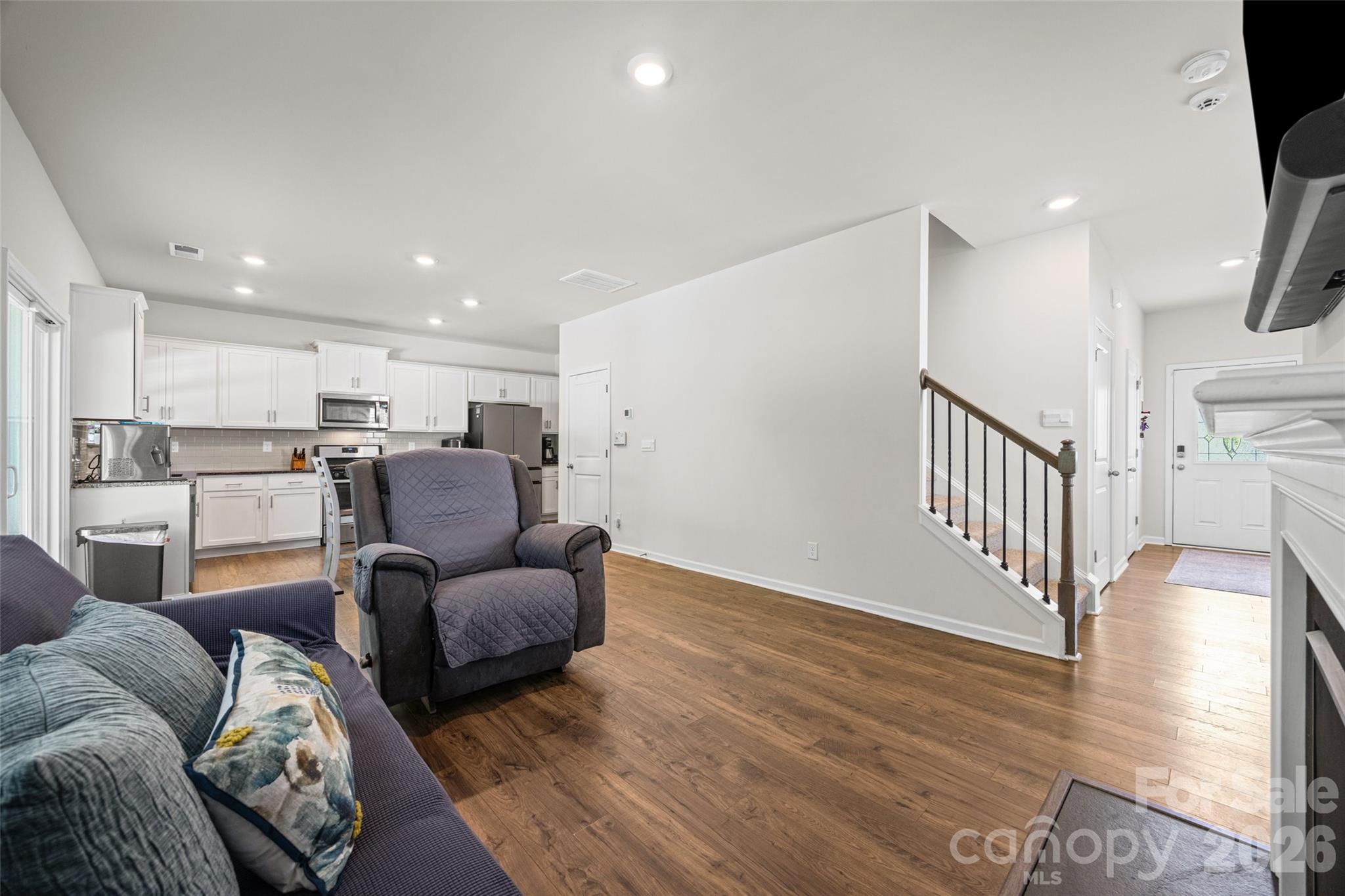 542 King Clover Lane