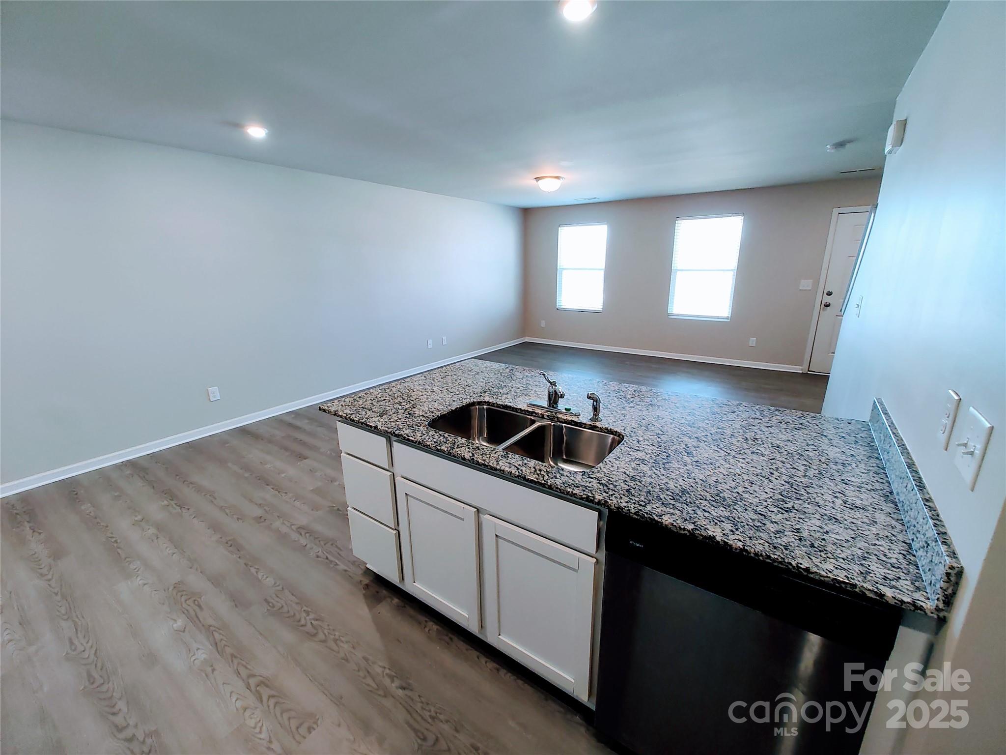 Ashton Manor - Residential