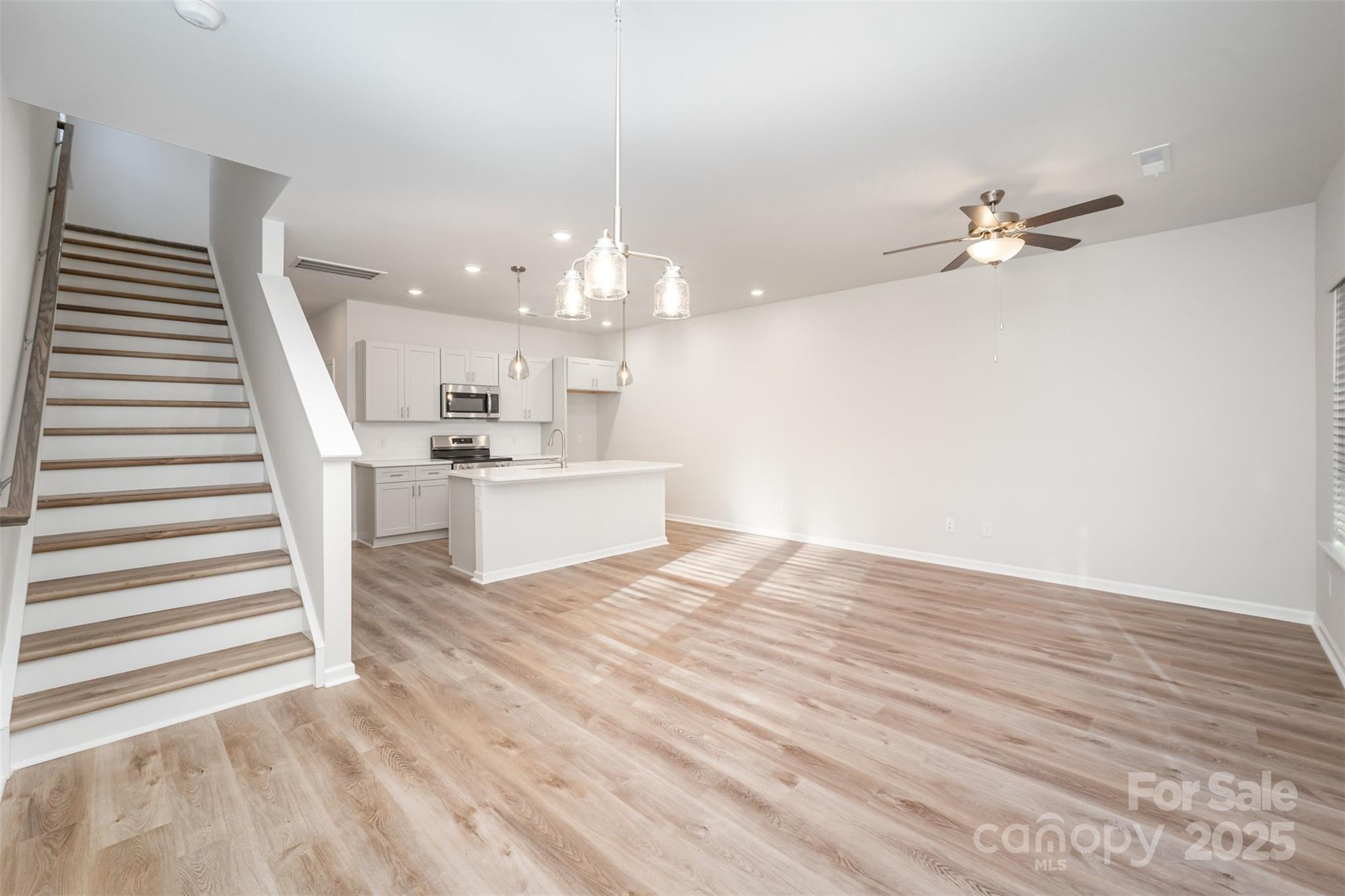 2709 New Pineola Road