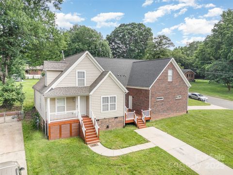 5111 Clearwater Road Charlotte NC 28217