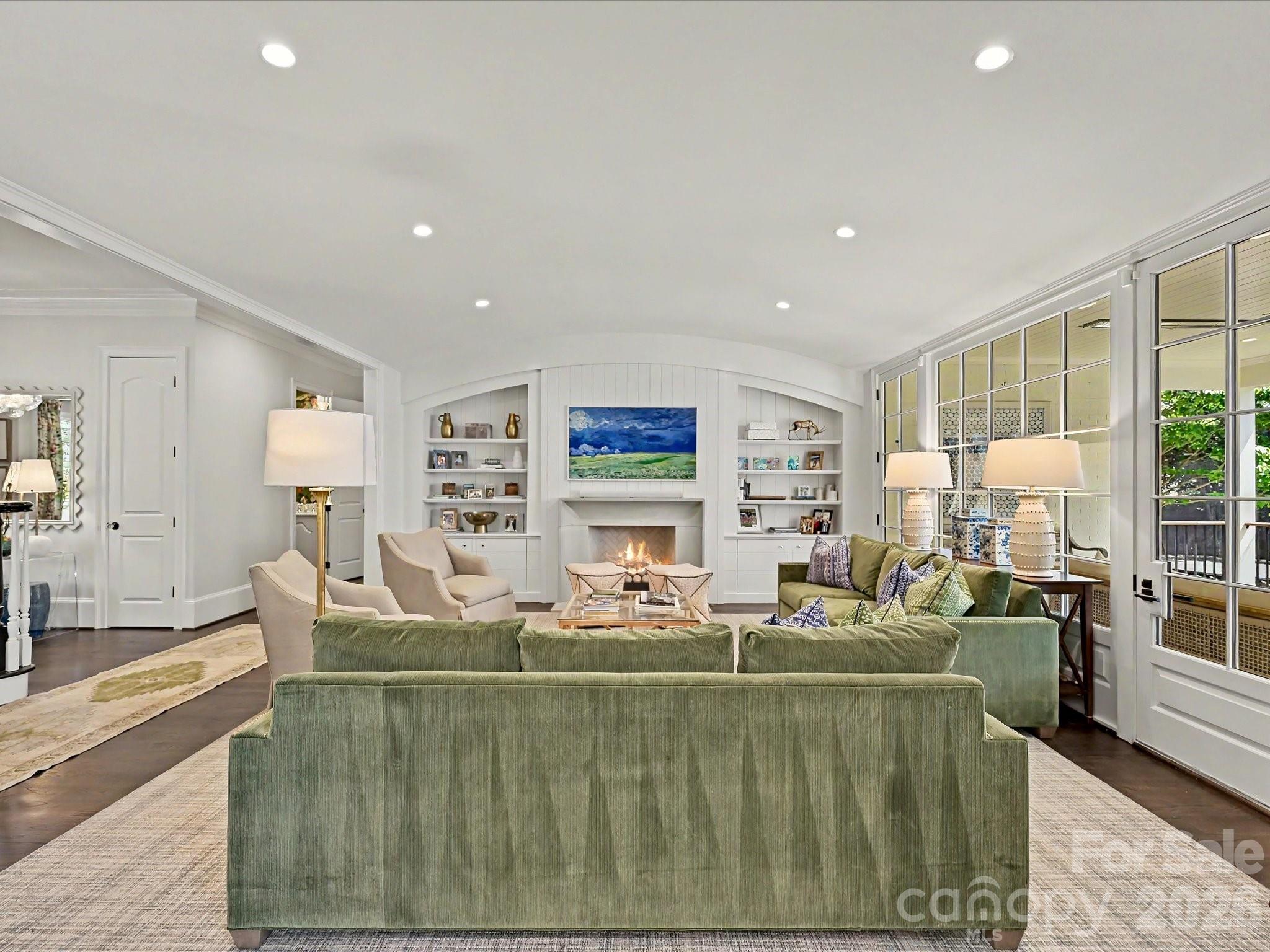Myers Park - Residential