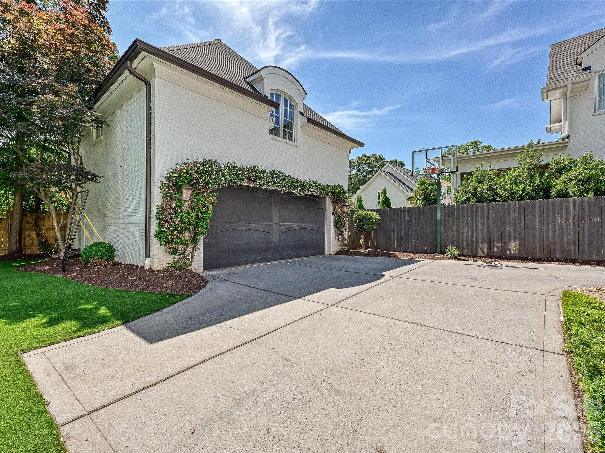 Myers Park - Residential