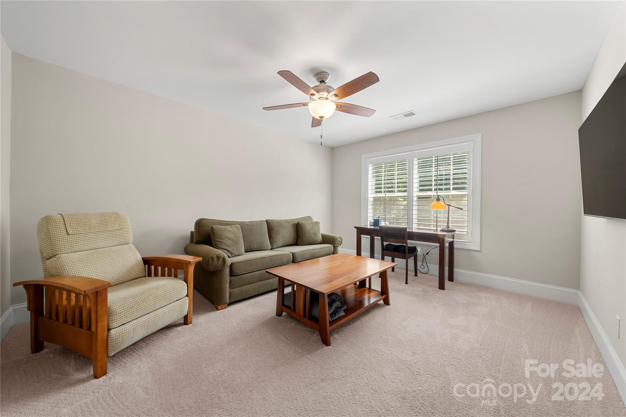 The Coves On River Oaks - Residential