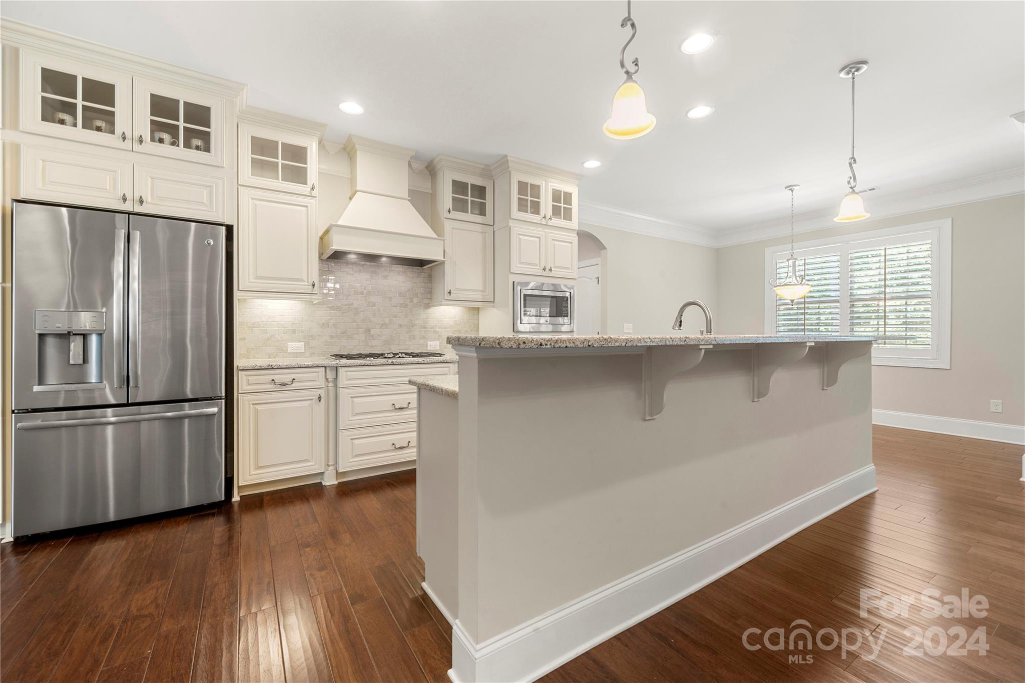 The Coves On River Oaks - Residential